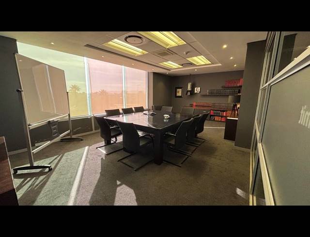 BUSINESS PROPERTY TO RENT IN PAARDEN EILAND